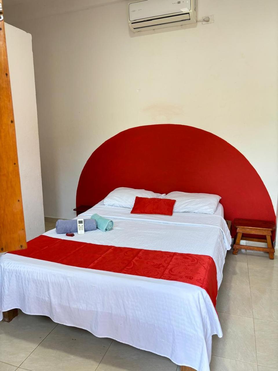 Sierraventura Hostel Taganga Extérieur photo