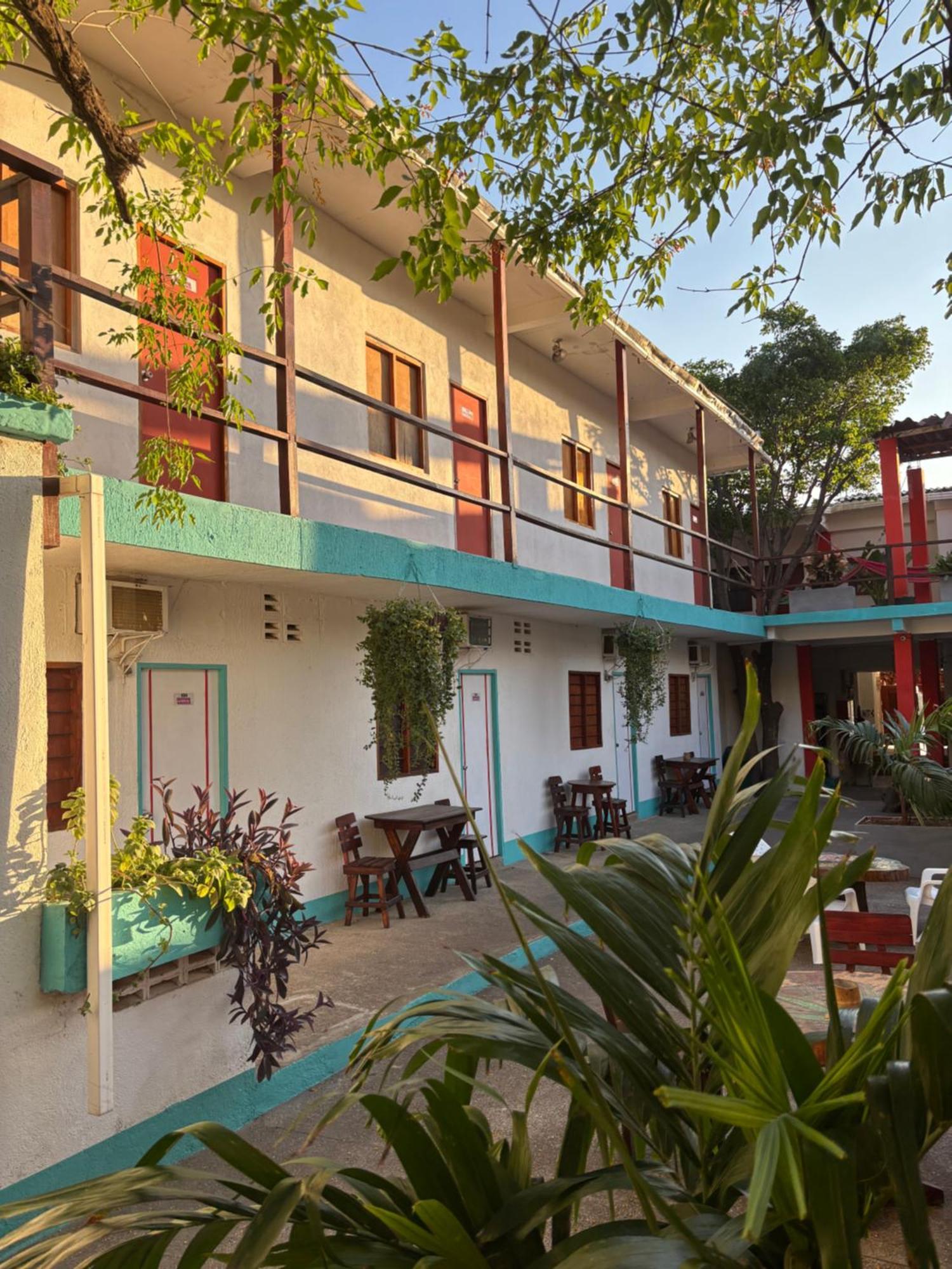 Sierraventura Hostel Taganga Extérieur photo